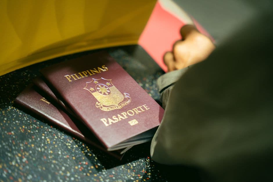 Dubai's Accelerated Tourist Visas: Strategic Implications for UAE Businesses and Investors